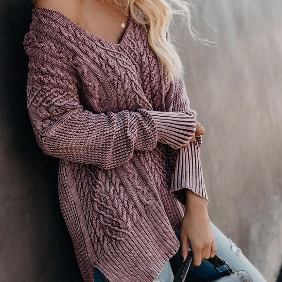 Vici Sweaters - Hideaway Cable Knit Sweater in Wine Vici
